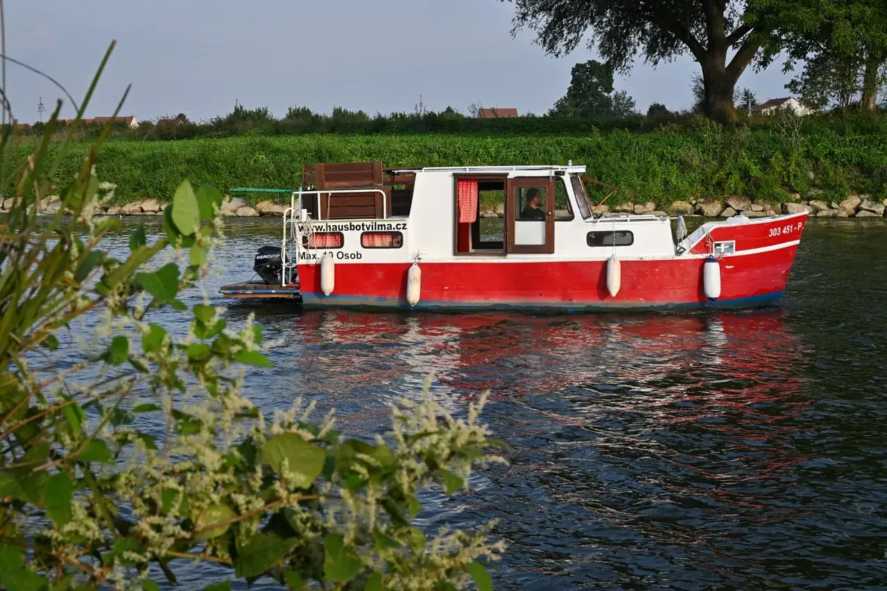 Kanálová loď Arthur