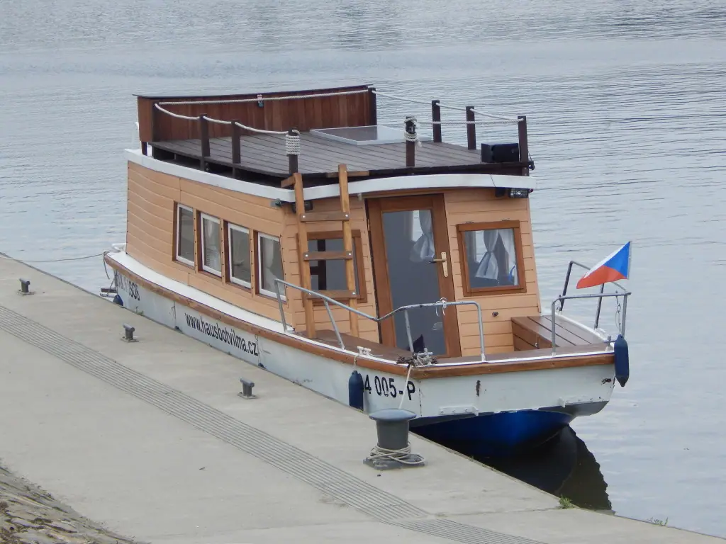 Hausbót Vilma